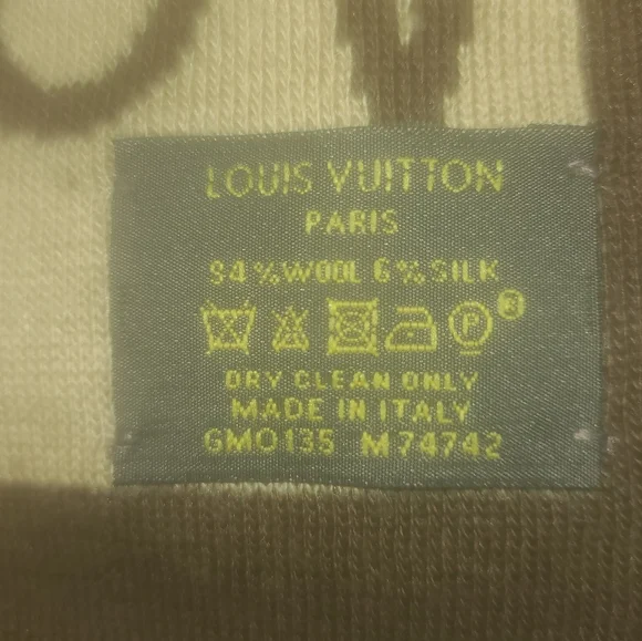 🏅Luxurious LOUIS VUITTON WOOL & SILK SCARF - Picture 9 of 10